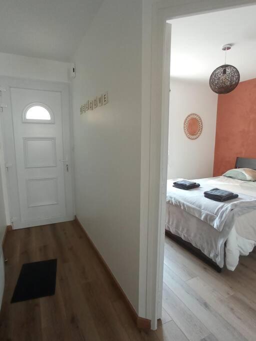 A 50 M De La Plage, Appartement De 35 M2 : Les Pieds Sales Bréhal Exteriér fotografie