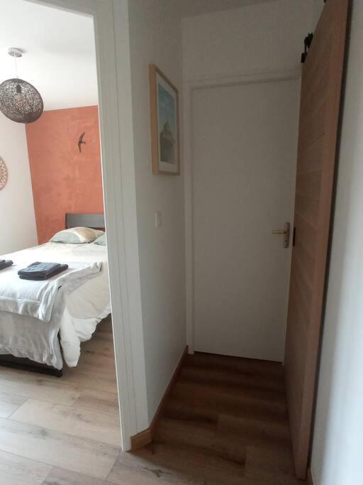 A 50 M De La Plage, Appartement De 35 M2 : Les Pieds Sales Bréhal Exteriér fotografie